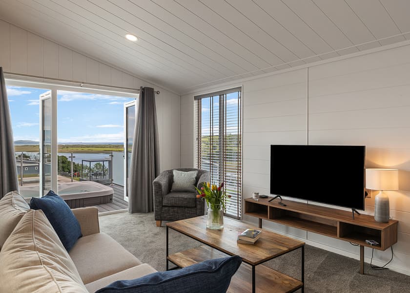 Sonnet 3 Spa, Sonnet 3 Spa (Pet) - Dylan Coastal Resort, Laugharne