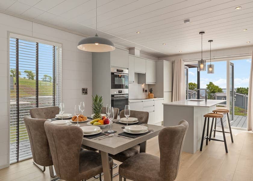 Epic Spa (Roof Terrace) (Pet) - Dylan Coastal Resort, Laugharne