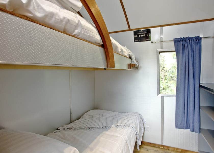 Brunel Boutique Railway Carriage 1 - Brunel Boutique Holiday Park, Dawlish Warren