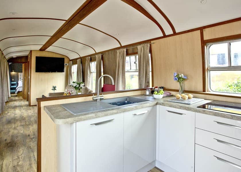 Brunel Boutique Railway Carriage 3 - Brunel Boutique Holiday Park, Dawlish Warren