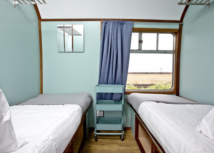 Brunel Boutique Railway Carriage 4 - Brunel Boutique Holiday Park, Dawlish Warren