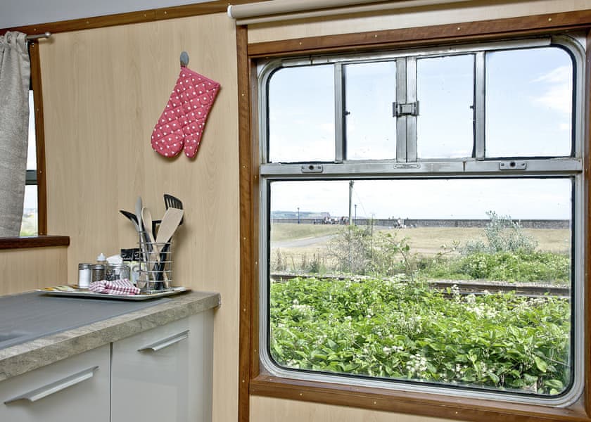 Brunel Boutique Railway Carriage 5 - Brunel Boutique Holiday Park, Dawlish Warren