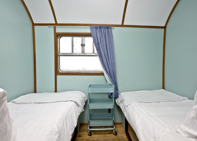 Brunel Boutique Railway Carriage 5 - Brunel Boutique Holiday Park, Dawlish Warren