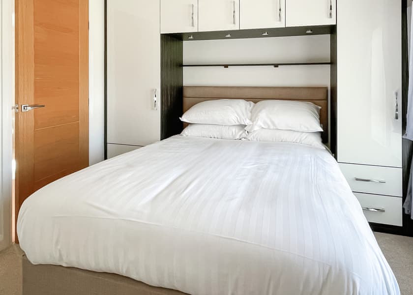 Sequoia Lodge - Burton Constable Holiday Park, Sproatley