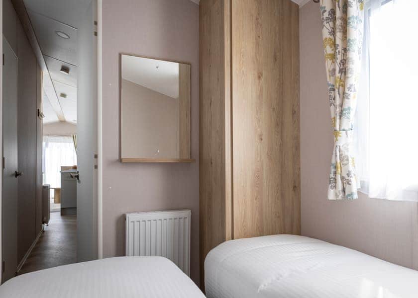 Gold Plus 3 Caravan (slps 6) - Brynteg Country and Leisure Retreat, Llanrug