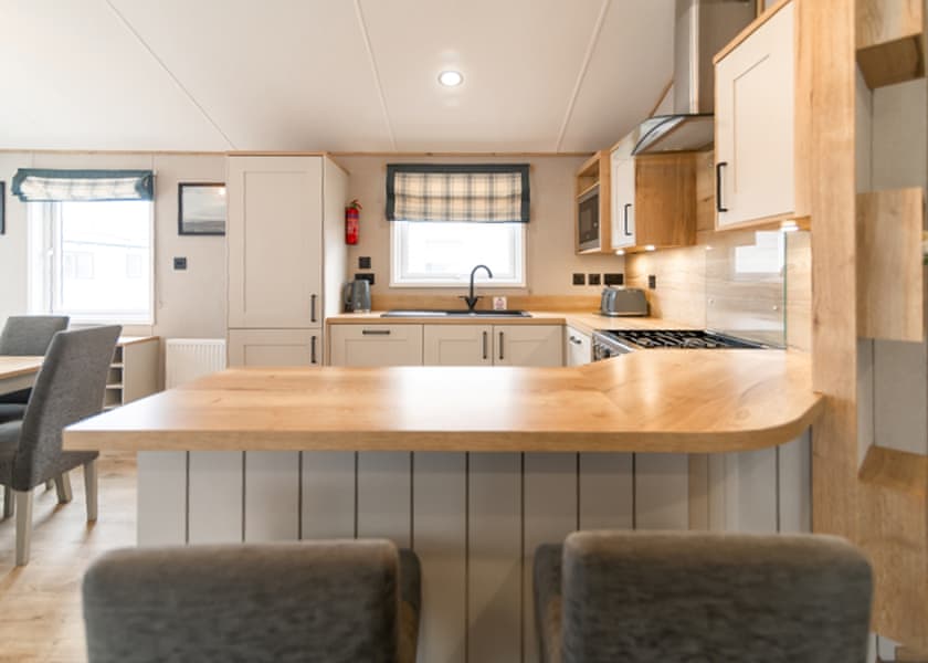 Platinum 3  Lodge (slps 6)  decking with Hot Tub - Brynteg Country and Leisure Retreat, Llanrug