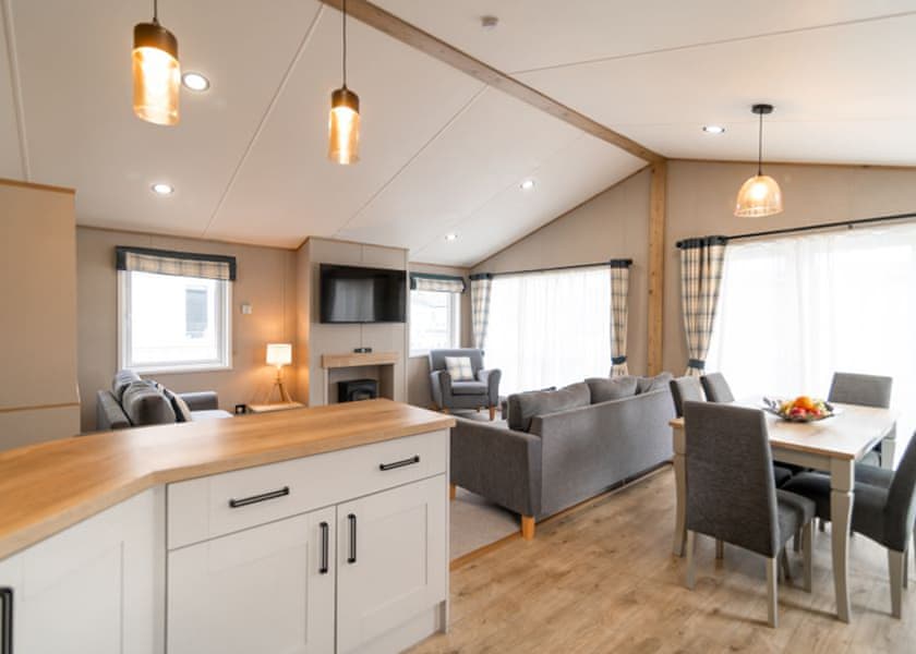 Platinum 3  Lodge (slps 6)  decking with Hot Tub - Brynteg Country and Leisure Retreat, Llanrug