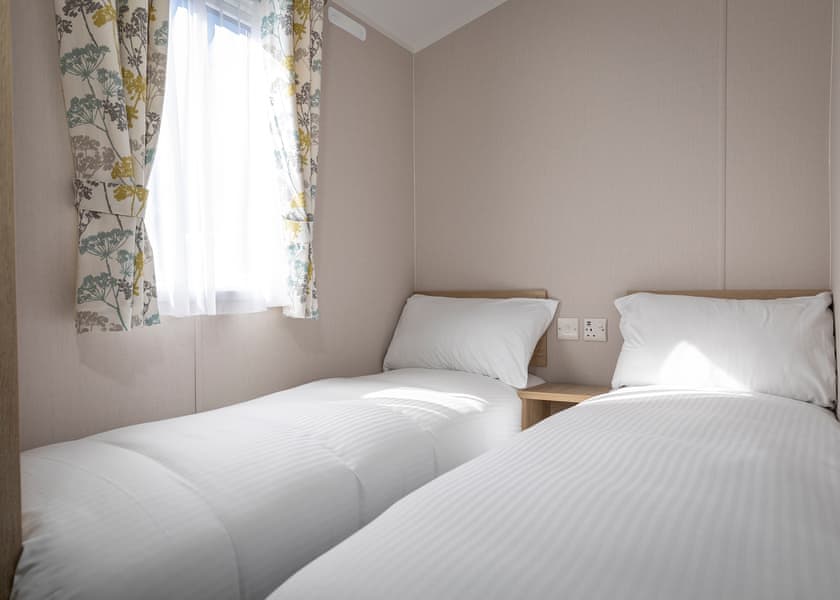 Gold 2 Pet Friendly Caravan - Brynteg Country and Leisure Retreat, Llanrug