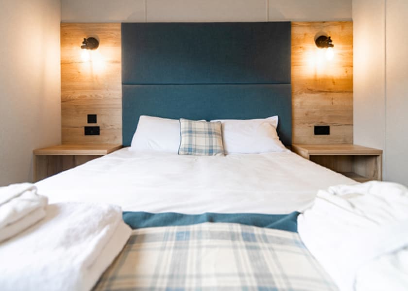 Platinum 3 Lodge with decking - Brynteg Country and Leisure Retreat, Llanrug