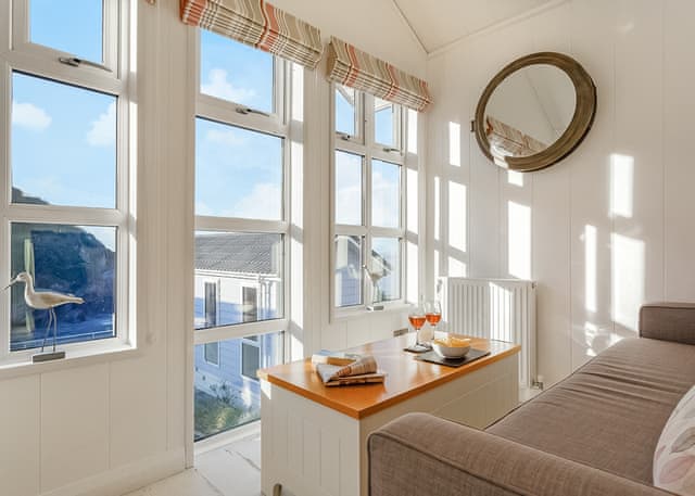 Cairnwood in Hele Bay