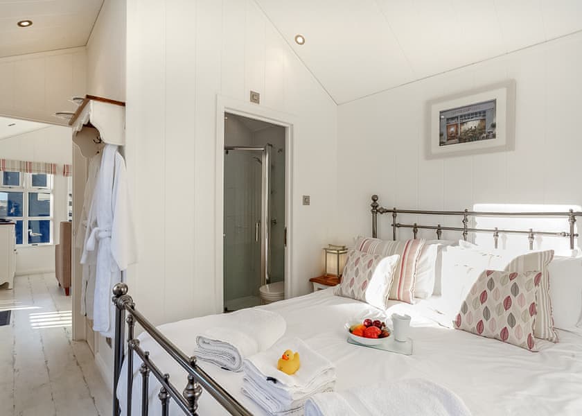 Cairnwood Premier - Beach Cove Coastal Retreat, Hele Bay, Ilfracombe