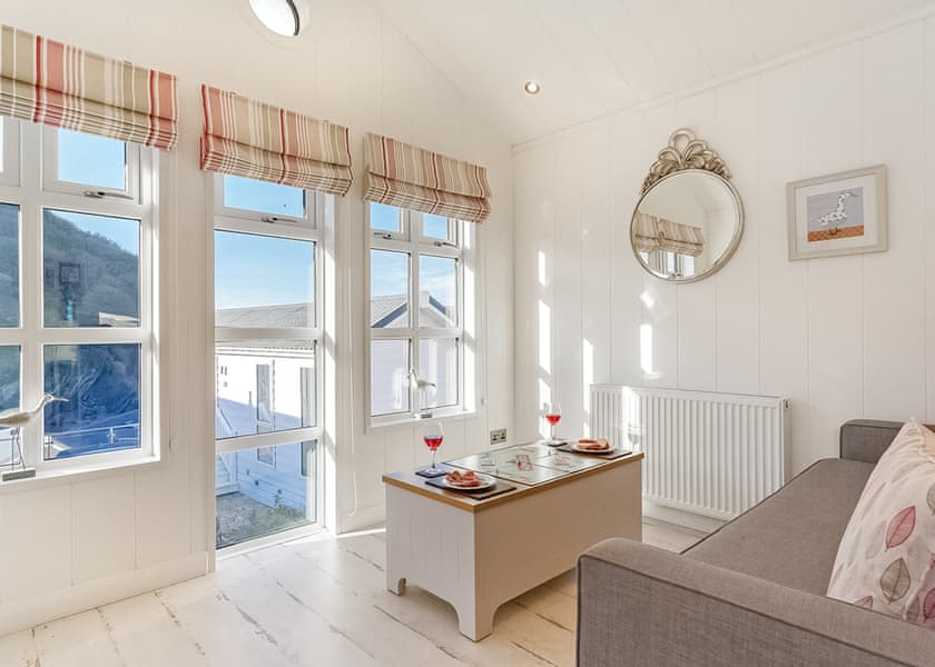 Larkstone Elegance Premier - Beach Cove Coastal Retreat, Hele Bay, Ilfracombe