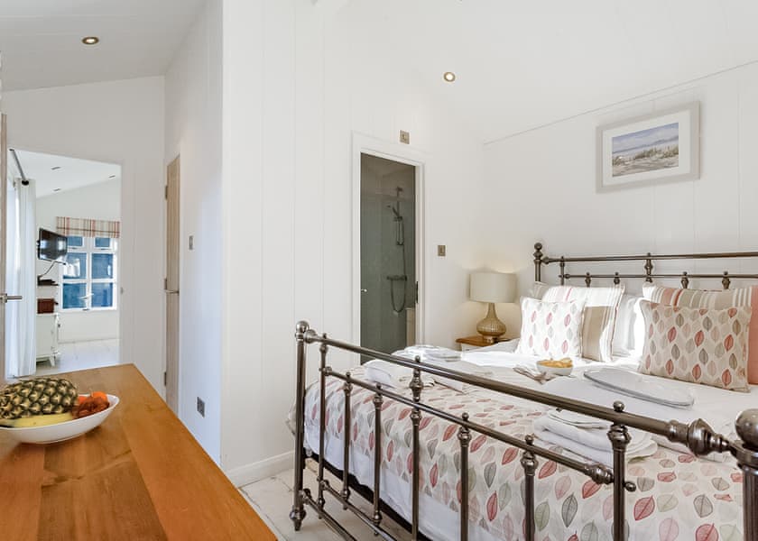 Larkstone Elegance Premier - Beach Cove Coastal Retreat, Hele Bay, Ilfracombe