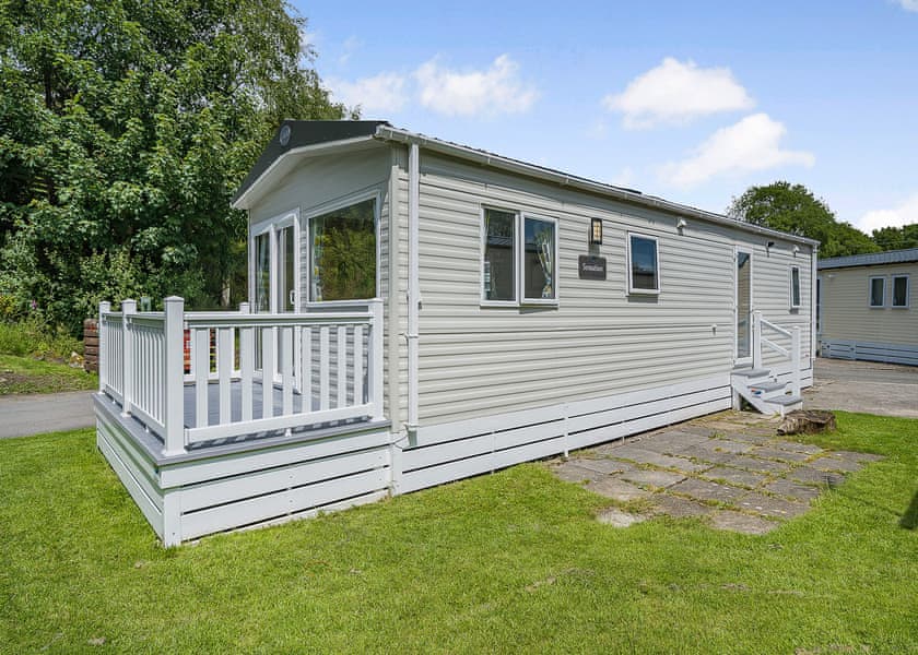 Platinum 2 + Deck - Beacon Fell View, Longridge, Ribble Valley