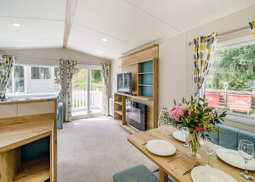 Platinum 2 + Deck - Beacon Fell View, Longridge, Ribble Valley