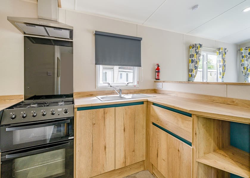 Platinum 2 + Deck - Beacon Fell View, Longridge, Ribble Valley