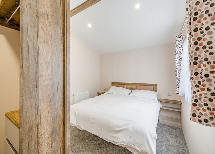 Platinum 2 + Deck - Beacon Fell View, Longridge, Ribble Valley