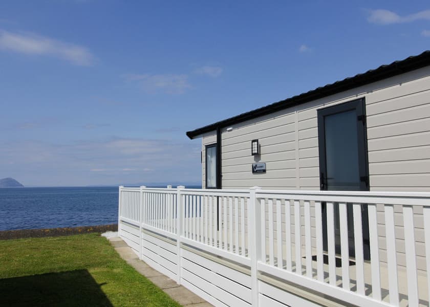 Arran Pet - Bennane Shore Holiday Park, Lendalfoot