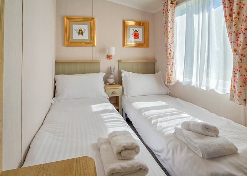 Rathlin - Bennane Shore Holiday Park, Lendalfoot