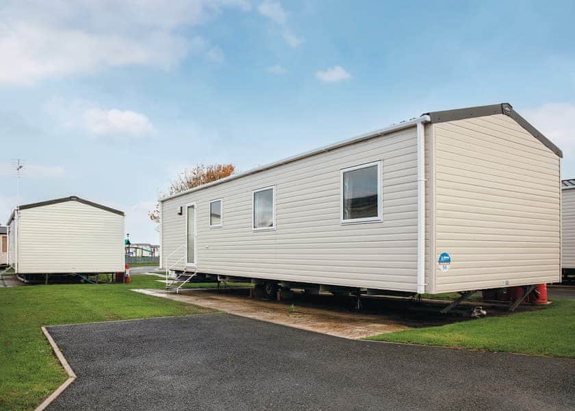 Berwick Bronze 2 Pet - Berwick Holiday Park, Berwick–Upon–Tweed