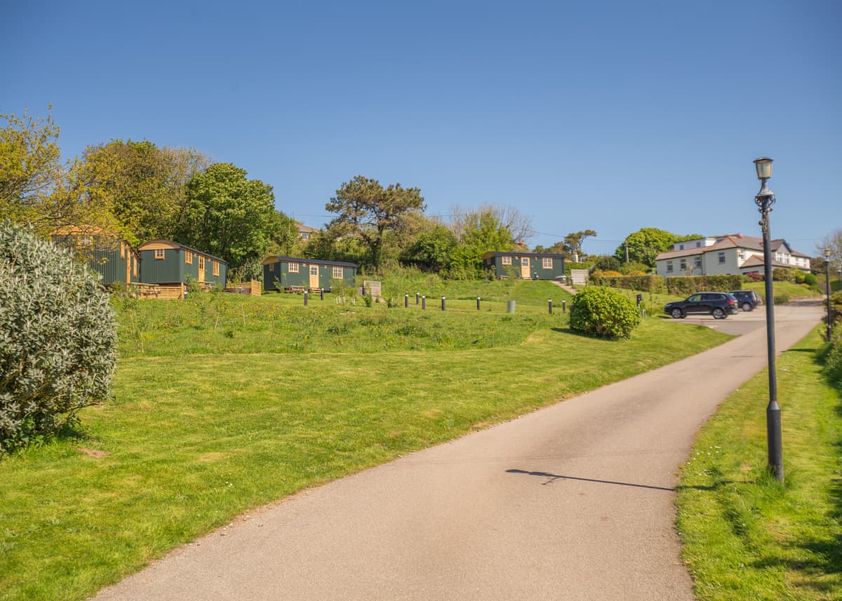 Beacon Shepherd Huts - Holiday lodge in South West England - Image 5