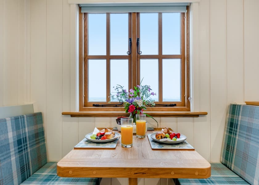 Wheal Premier Shepherd Hut - Beacon Shepherd Huts, St Agnes