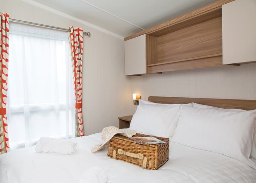 Gold 4 Hot Tub Caravan - Beverley Park, Paignton