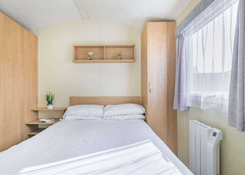 Typical | Comfort One Bedroom (Pet friendly) - Bucklegrove Holiday Park, Cheddar,