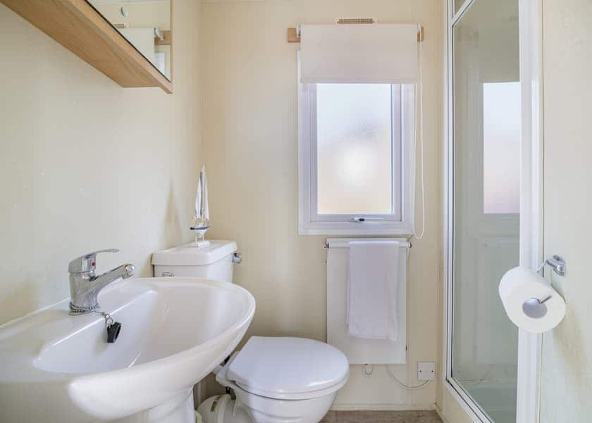 Typical | Comfort One Bedroom (Pet friendly) - Bucklegrove Holiday Park, Cheddar,