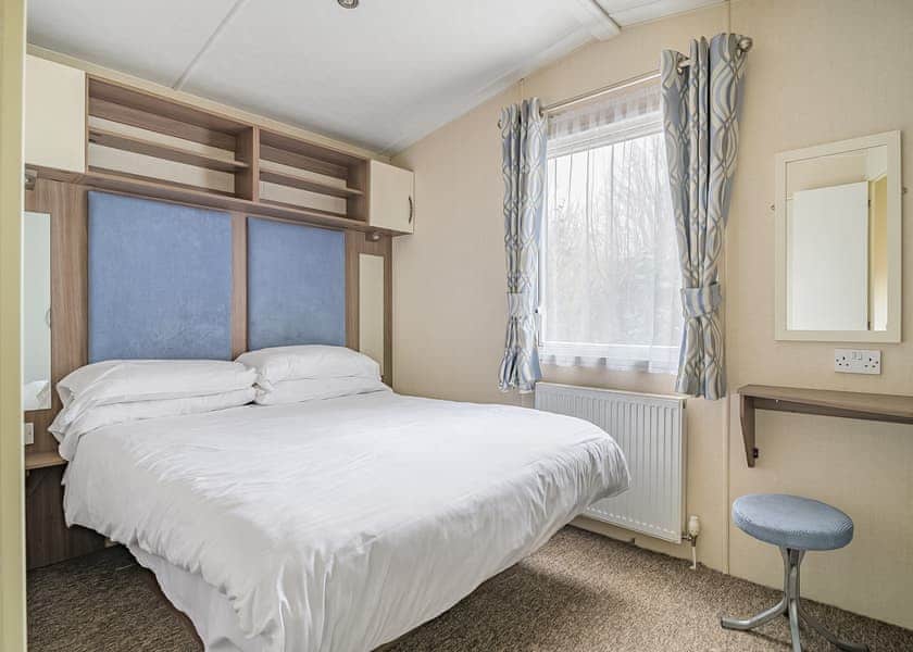Typical | Classic Three Bedroom (Pet friendly) - Bucklegrove Holiday Park, Cheddar,