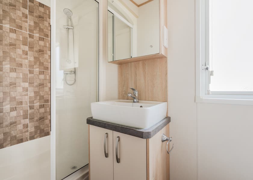 Signature Three Bedroom - Bucklegrove Holiday Park, Cheddar,