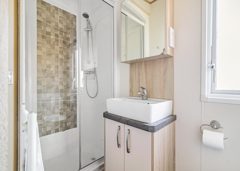 Typical | Signature Three Bedroom (Pet friendly) - Bucklegrove Holiday Park, Cheddar,