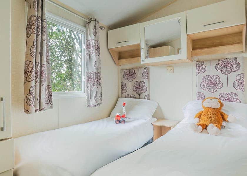 Comfort Three Bedroom (Pet friendly) - Bucklegrove Holiday Park, Cheddar,