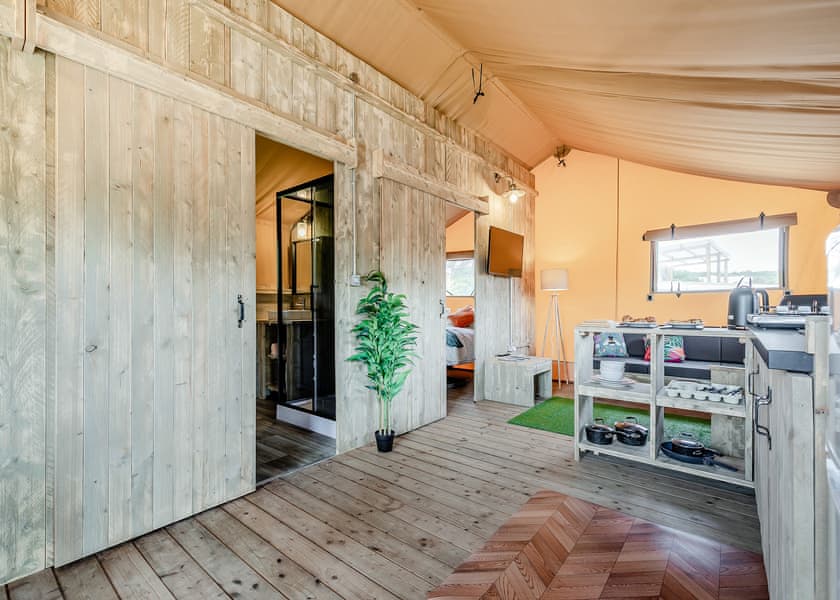 Blue Hills Holiday Park, St Agnes