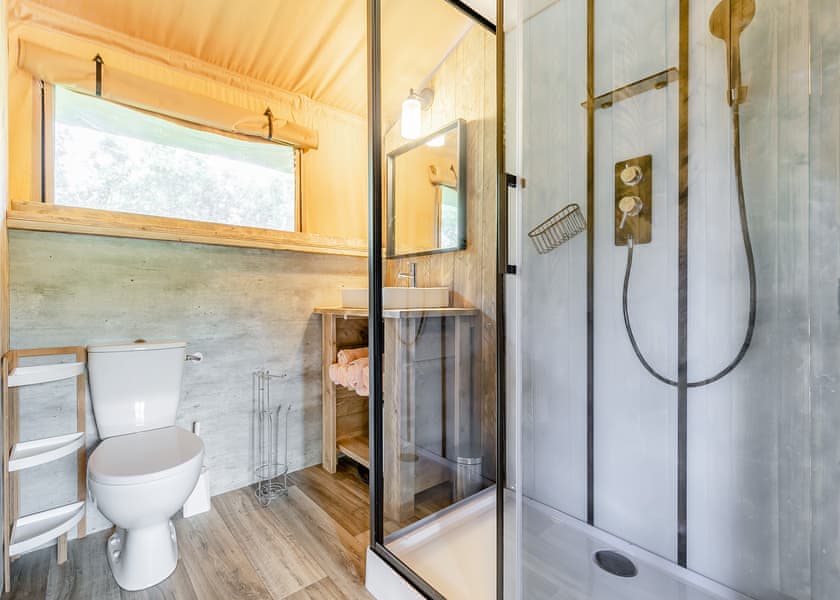 Safari 5 - Blue Hills Holiday Park, St Agnes