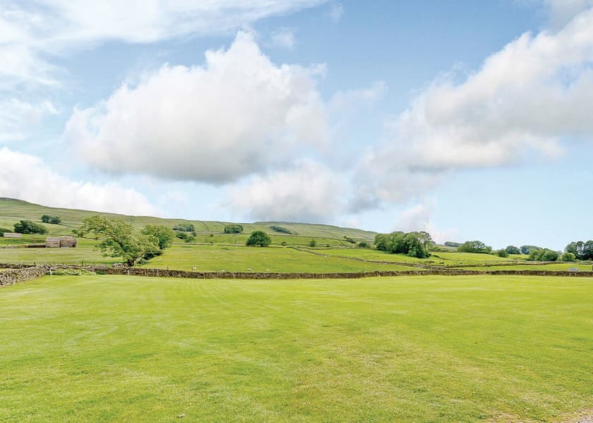 The park setting | Bainbridge Ings, Hawes,