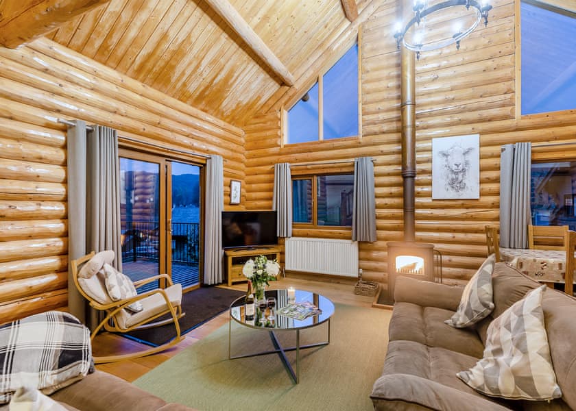 Winnipeg Lodge - Black Hall Lodges, Knighton