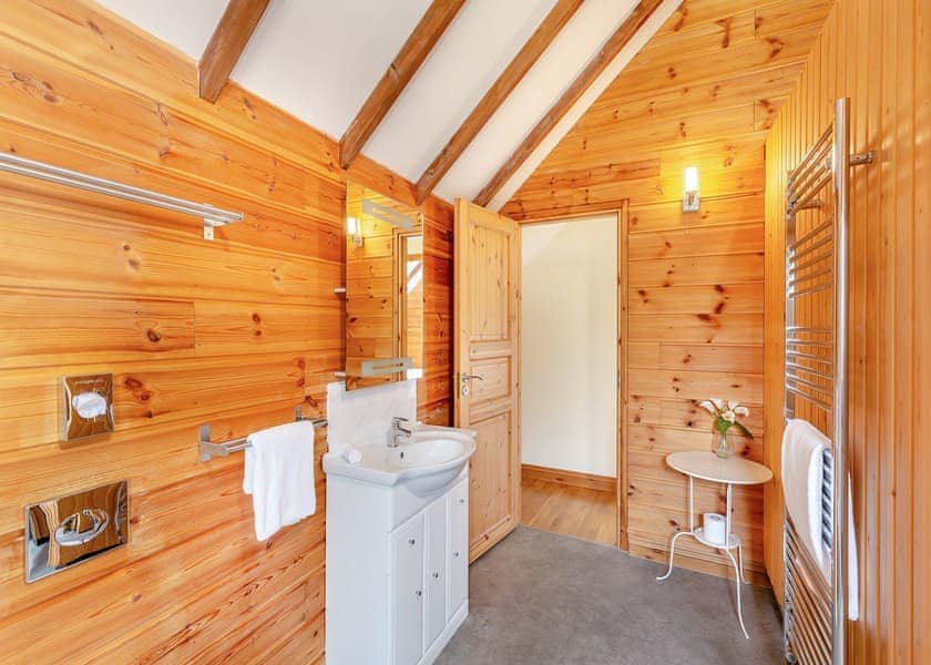 Inari Lodge - Black Hall Lodges, Knighton