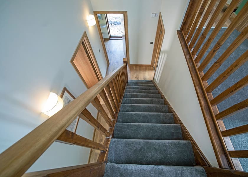 Typical | Golden Oak 4 (Pet) - Blackwood Forest Lodges, Micheldever, Nr Winchester