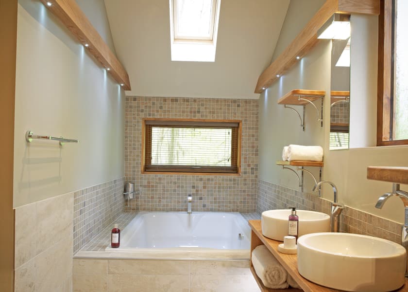 Typical | Golden Oak Hideaway - Blackwood Forest Lodges, Micheldever, Nr Winchester