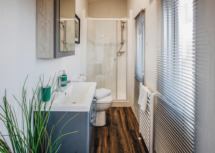 Liv Lodge 3 Bed Sleeps 8 - Black Bull Retreat, Barmston