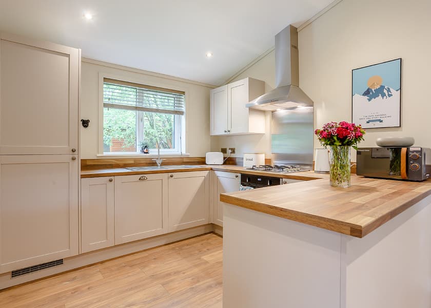 Campden Lodge - Bluewood Lodges, Cotswolds