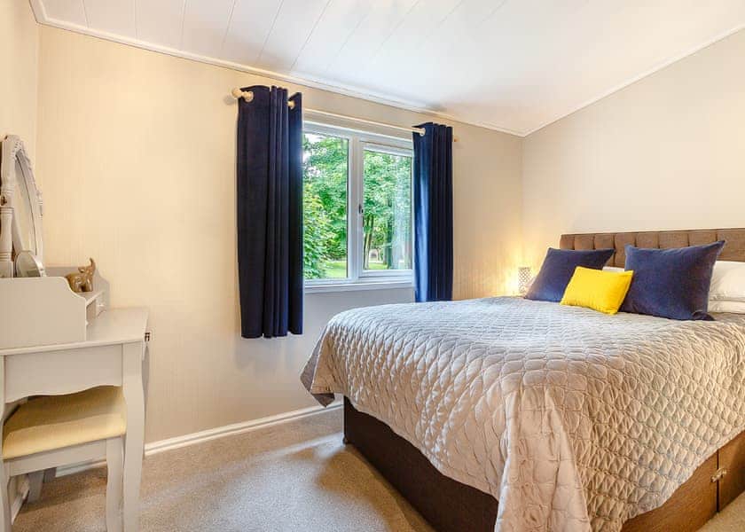 Blenheim Lodge - Bluewood Lodges, Cotswolds