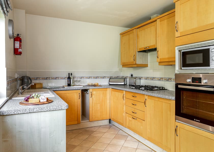 Villa 2 - Bodmin Holiday Park, Bodmin