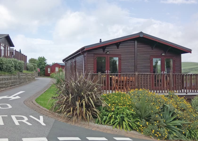 The park setting | Bossiney Bay, Tintagel