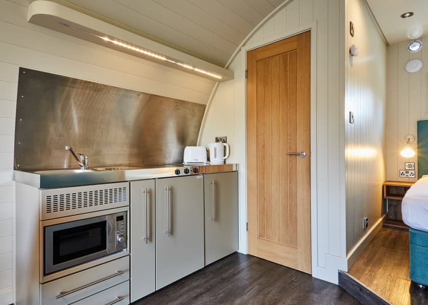 Superior Glamping Pod (electric HT) - Braidhaugh Park, Crieff