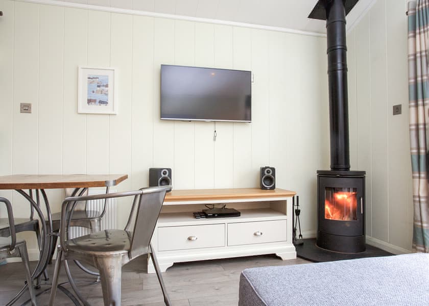 Riverside Lodge 1 bed (Pet) - Braidhaugh Park, Crieff