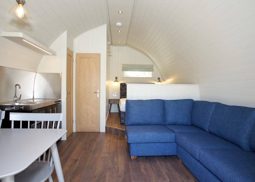 Superior glamping pod (wood fired HT) Pet - Braidhaugh Park, Crieff