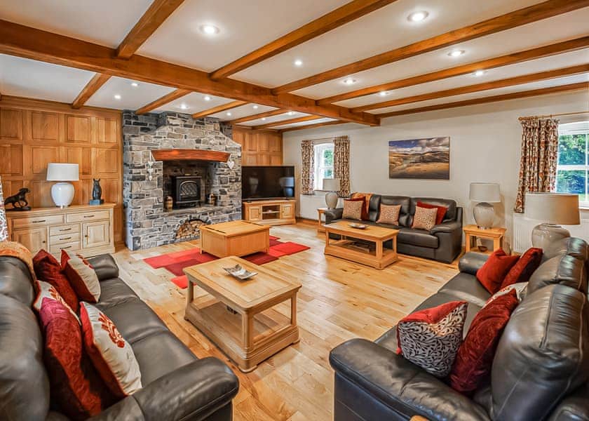 Pen-Y-Bont Cottage - Brecon Beacons Resort, Brecon Beacons National Park
