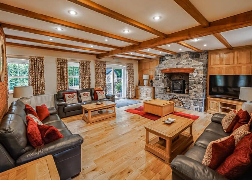 Pen-Y-Bont Cottage - Brecon Beacons Resort, Brecon Beacons National Park